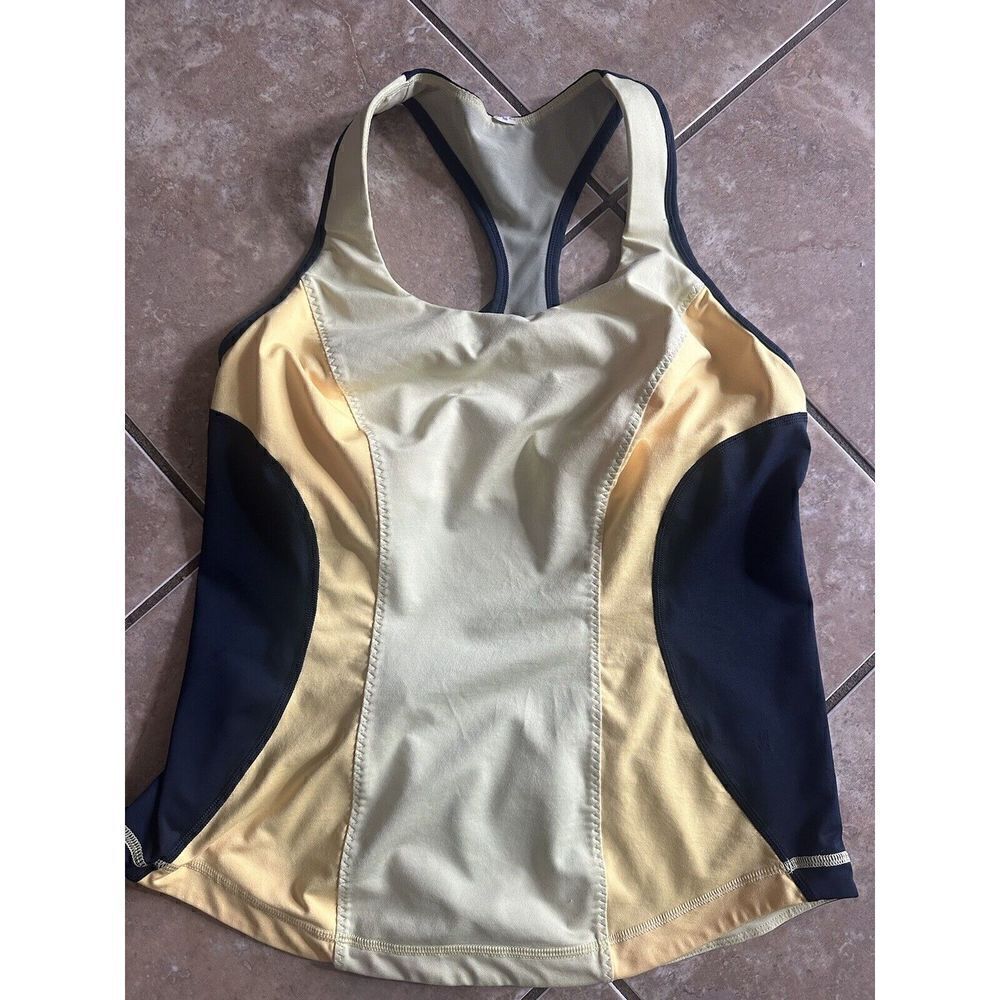 Lululemon 8 10 Colorblock Active Top Yellow - image 1
